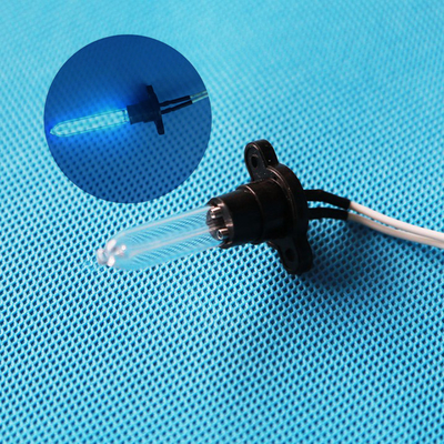 Lampa do dezynfekcji z zimną katodą do użytku domowego w szafce ze światłem UV